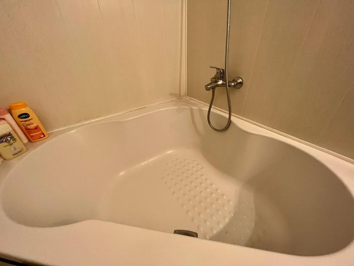 Appartement 2 Chambres - Lits King Size - Wifi - Baignoire Le Puy-en-Velay Buitenkant foto